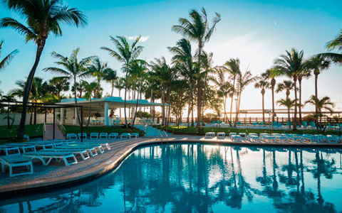 RIU reabre en Miami Beach