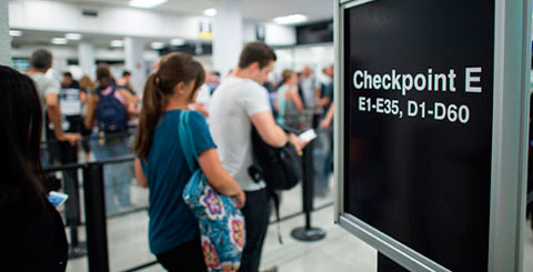 Aeropuerto de Miami mejora sistemas de inspección