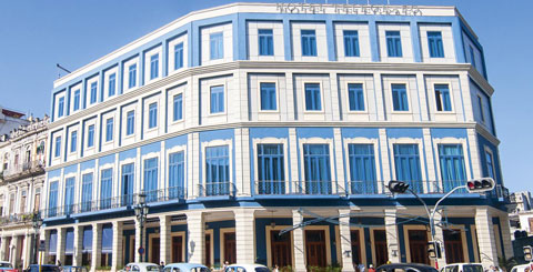 Abrió el primer hotel LGBTQ+ de La Habana