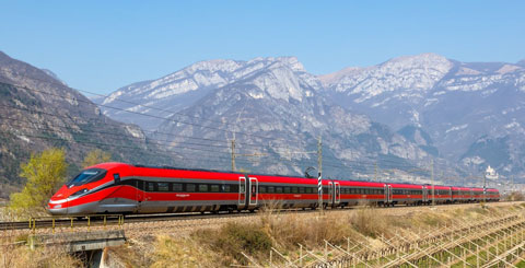 Tren de alta velocidad entre Roma y Pompeya
