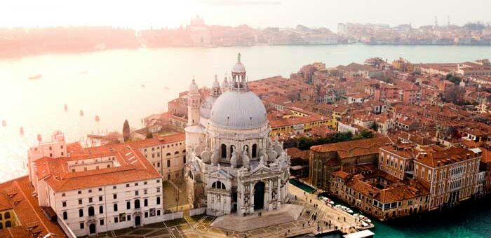 5 euros para ingresar a Venecia