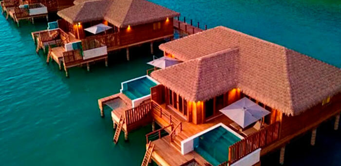 Blue Diamond Resorts inaugura nuevas suites sobre el agua en Antigua